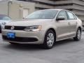 2014 Moonrock Silver Metallic Volkswagen Jetta SE Sedan  photo #3