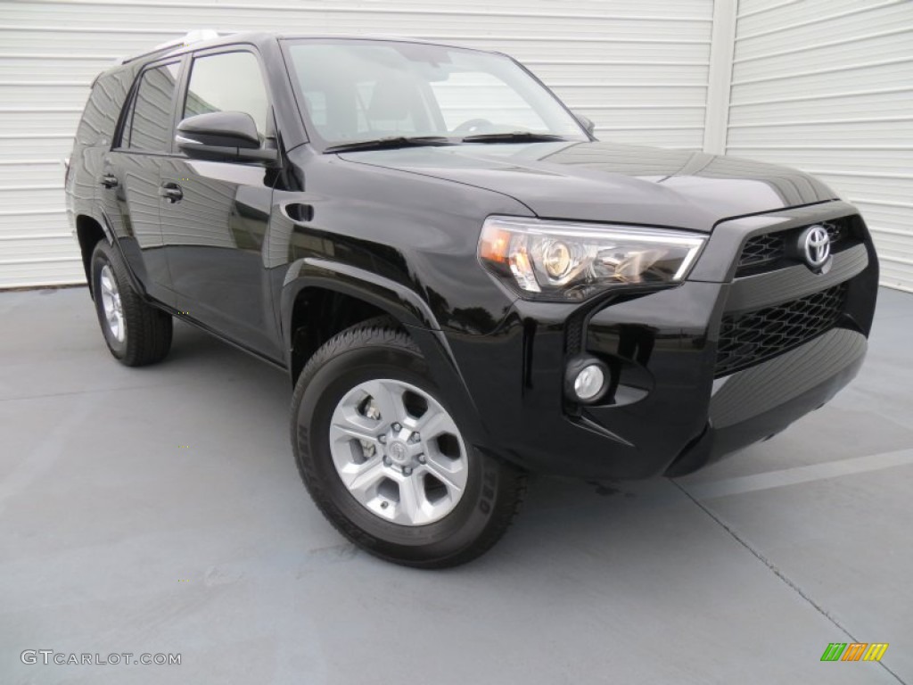 2014 4Runner SR5 - Attitude Black Metallic / Black photo #3