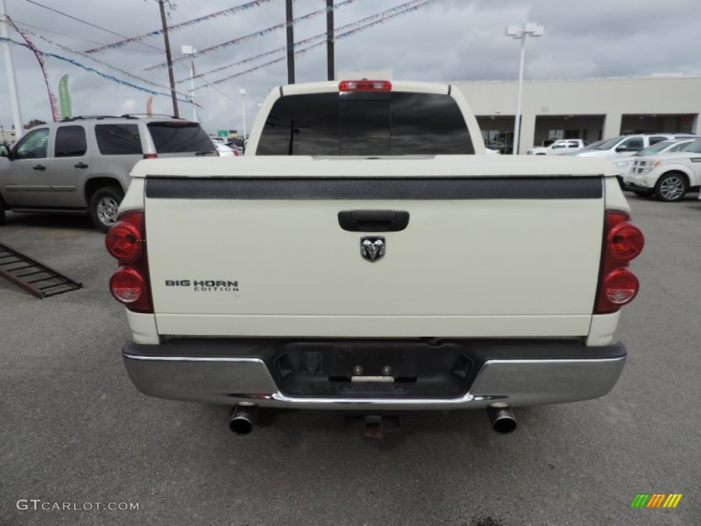 2007 Ram 1500 SLT Quad Cab - Cool Vanilla / Khaki Beige photo #3