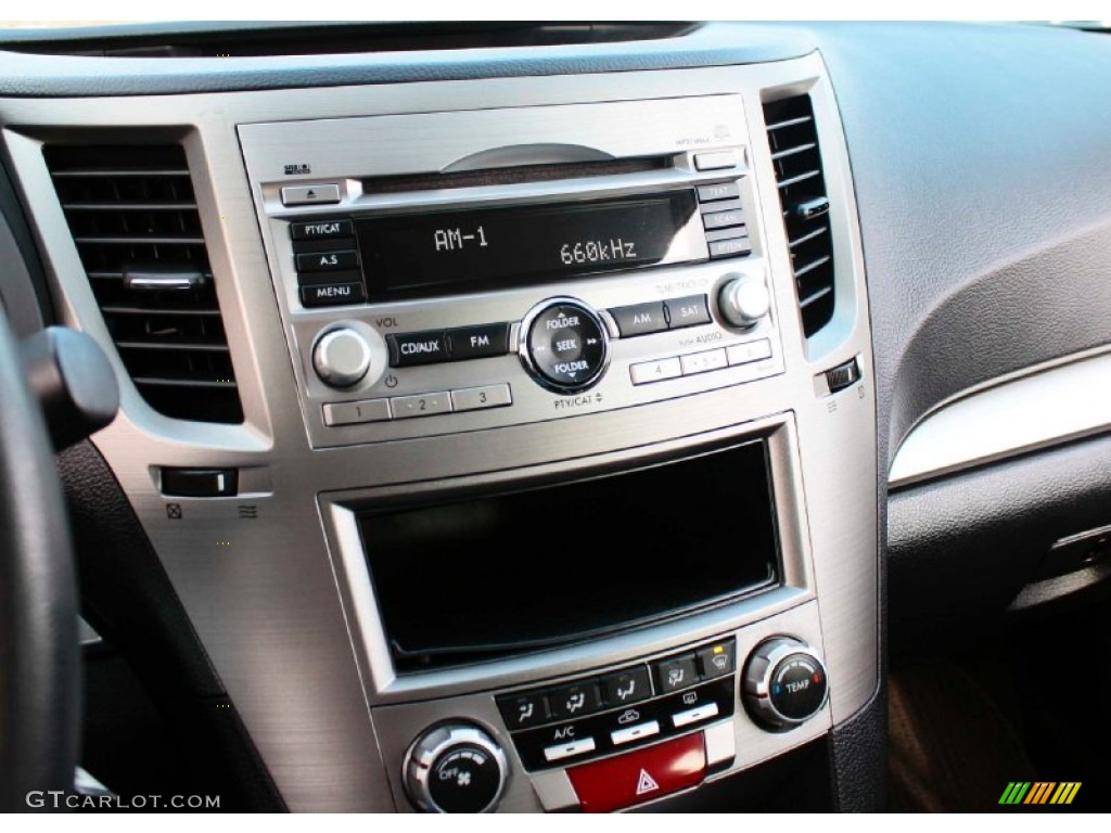 2011 Outback 2.5i Wagon - Graphite Gray Metallic / Off Black photo #13