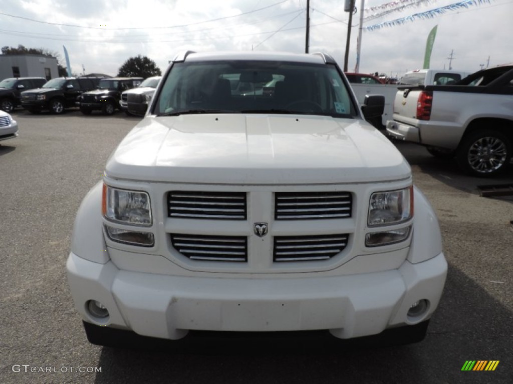 2008 Nitro R/T - Stone White / Dark Slate Gray photo #2