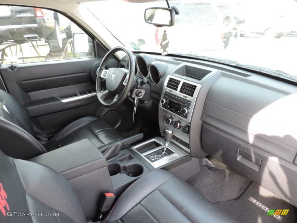 2008 Nitro R/T - Stone White / Dark Slate Gray photo #6