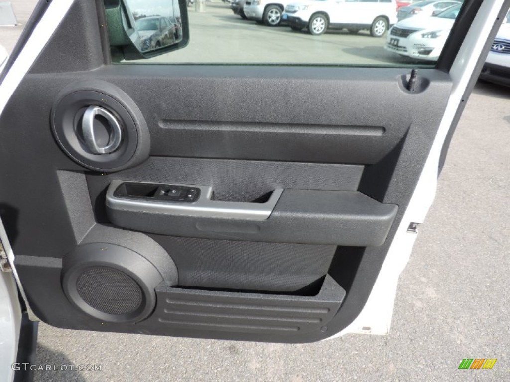 2008 Nitro R/T - Stone White / Dark Slate Gray photo #7