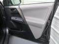 2013 Magnetic Gray Metallic Toyota RAV4 LE  photo #16