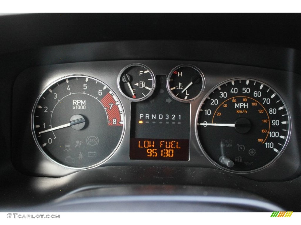 2006 Hummer H3 Standard H3 Model Gauges Photo #88571657
