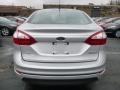 Ingot Silver - Fiesta SE Sedan Photo No. 3