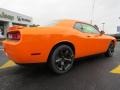 Header Orange - Challenger SXT Photo No. 7