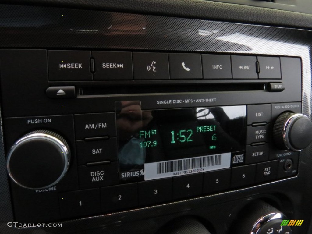 2014 Dodge Challenger SXT Audio System Photos