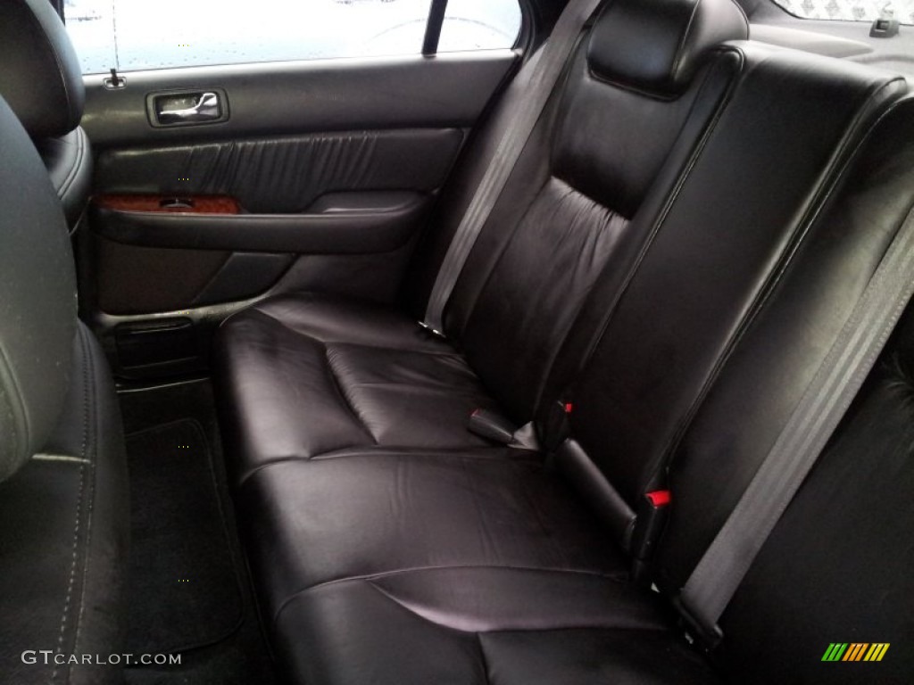 2002 RL 3.5 Sedan - Satin Silver / Ebony photo #11