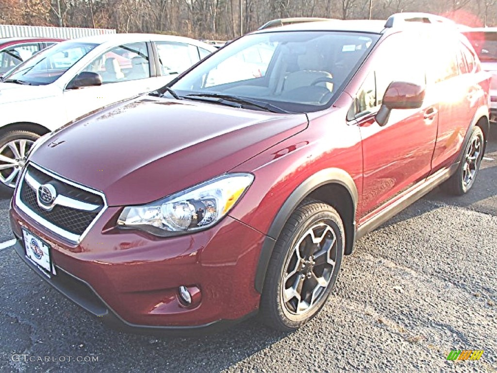 2014 XV Crosstrek 2.0i Premium - Venetian Red Pearl / Ivory photo #1