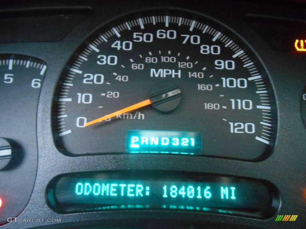 2005 Tahoe LS 4x4 - Sandstone Metallic / Gray/Dark Charcoal photo #13