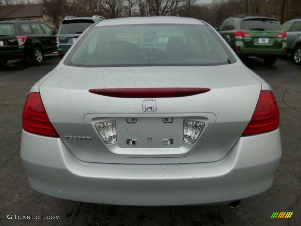 2006 Accord Value Package Sedan - Alabaster Silver Metallic / Black photo #6