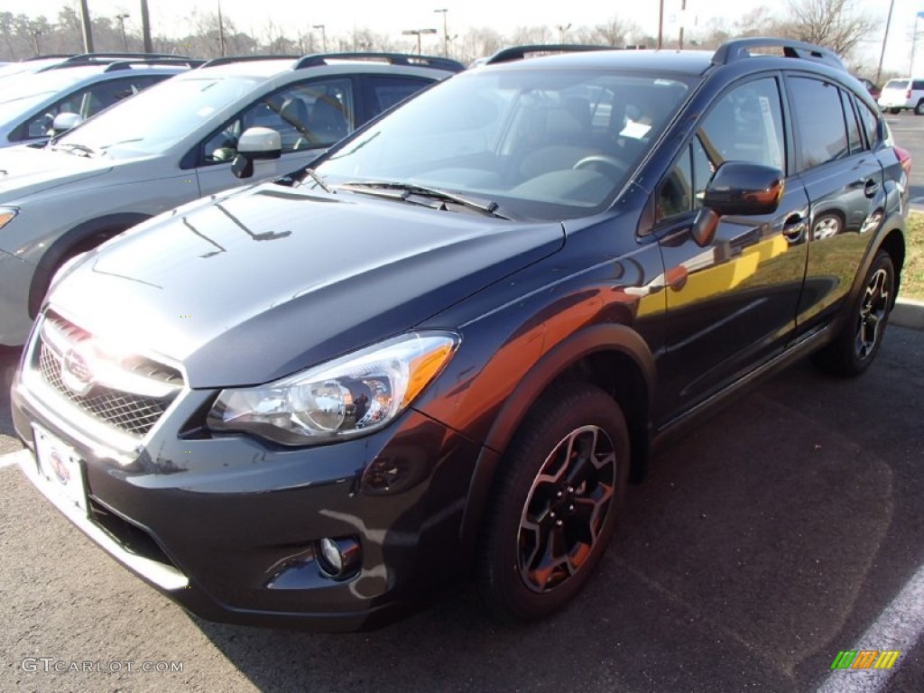 2014 XV Crosstrek 2.0i Premium - Dark Gray Metallic / Black photo #1