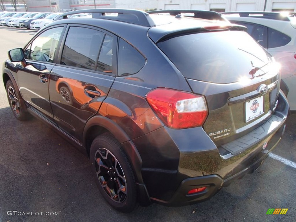 2014 XV Crosstrek 2.0i Premium - Dark Gray Metallic / Black photo #2