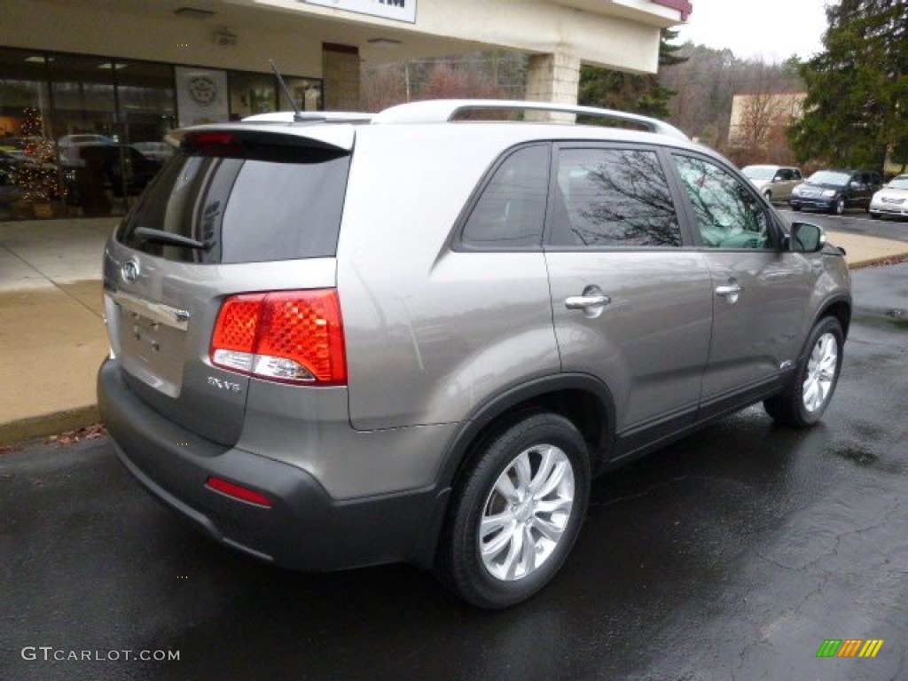 2011 Sorento EX V6 AWD - Titanium Silver / Black photo #8