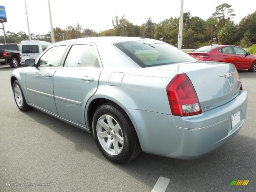 2006 300 Touring - Butane Blue Pearlcoat / Dark Slate Gray/Light Graystone photo #3