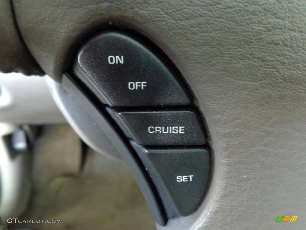 2006 Chrysler Sebring Limited Convertible Controls Photo #88587919