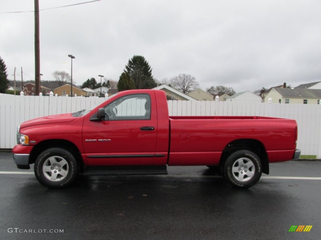 2004 Ram 1500 SLT Regular Cab 4x4 - Flame Red / Dark Slate Gray photo #2