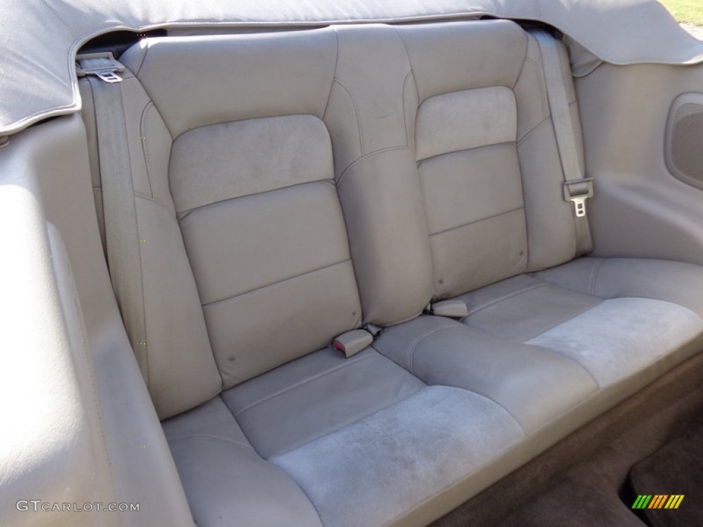 2006 Chrysler Sebring Limited Convertible Rear Seat Photo #88589137
