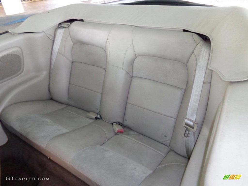 2006 Chrysler Sebring Limited Convertible Rear Seat Photo #88589234