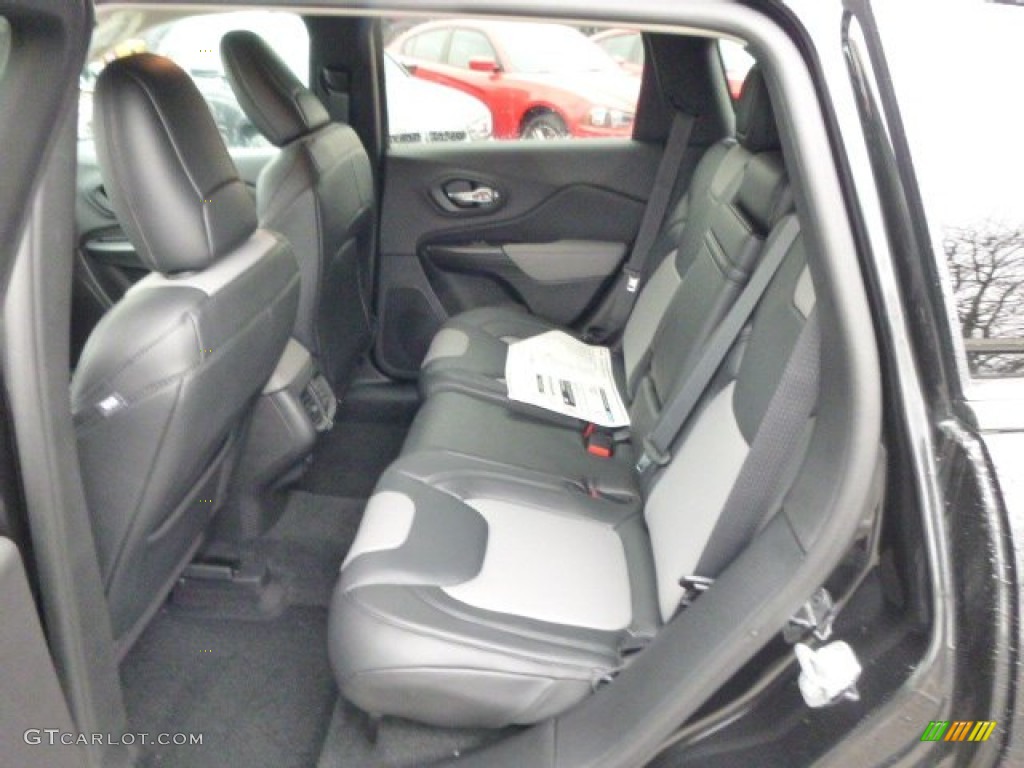 2014 Jeep Cherokee Limited 4x4 Rear Seat Photo #88592163