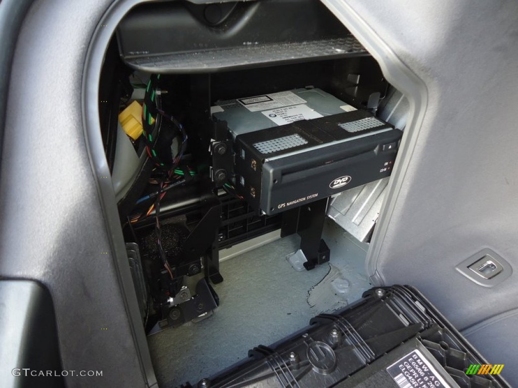 2003 BMW 7 Series 745Li Sedan Audio System Photo #88593406