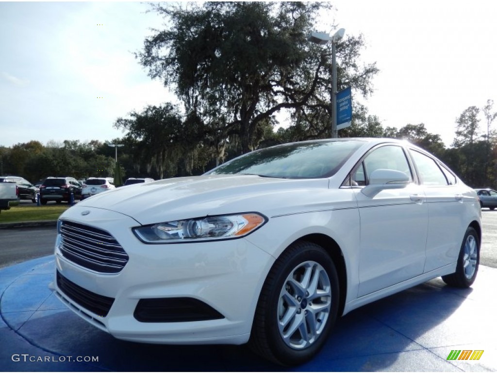 2014 Fusion SE - White Platinum / Dune photo #1