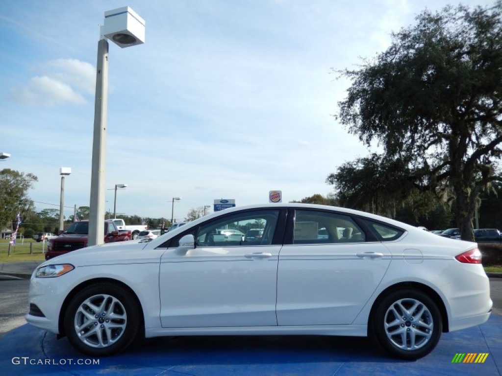 2014 Fusion SE - White Platinum / Dune photo #2
