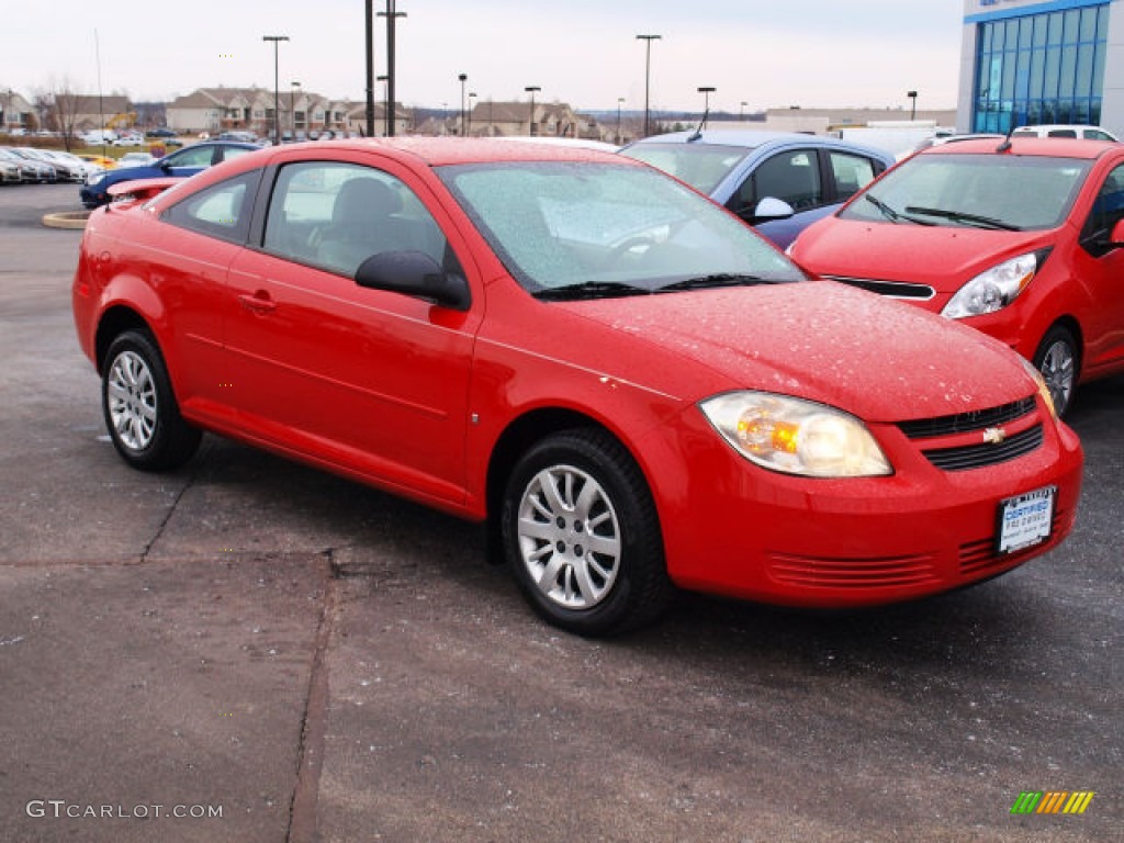 2009 Cobalt LS Coupe - Victory Red / Gray photo #2