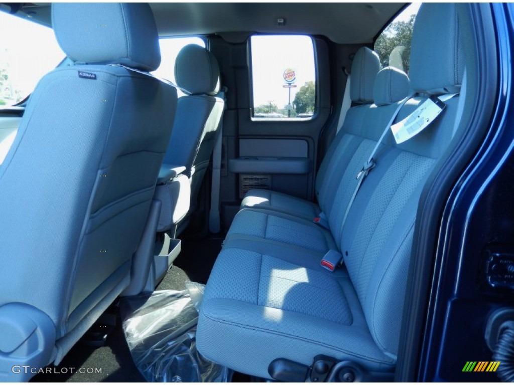 2014 Ford F150 XLT SuperCab 4x4 Rear Seat Photo #88602691