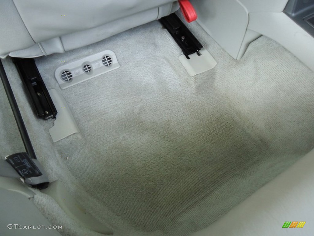 2004 C70 High Pressure Turbo - Silver Metallic / Silver photo #58