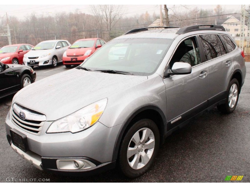 2011 Outback 3.6R Limited Wagon - Steel Silver Metallic / Off Black photo #3