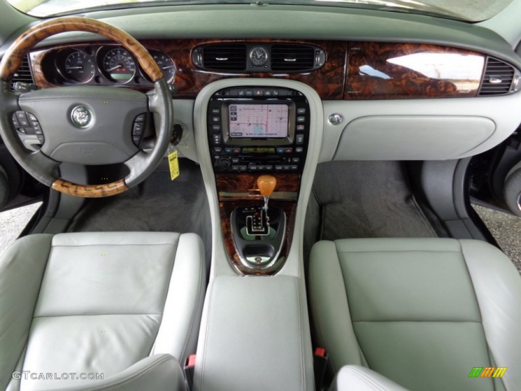 Dove Interior 2004 Jaguar XJ XJ8 Photo #88610971