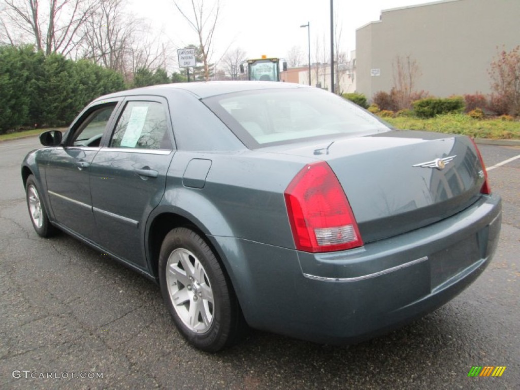 2006 300 Touring - Magnesium Pearlcoat / Deep Jade/Light Graystone photo #5