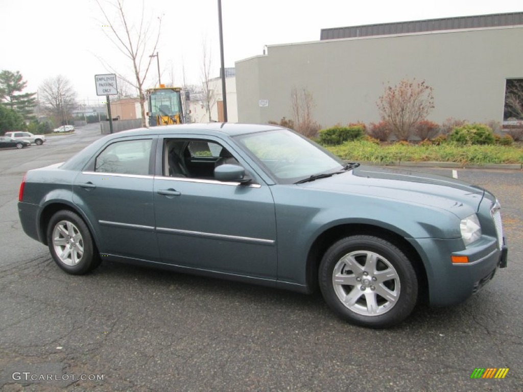 2006 300 Touring - Magnesium Pearlcoat / Deep Jade/Light Graystone photo #10