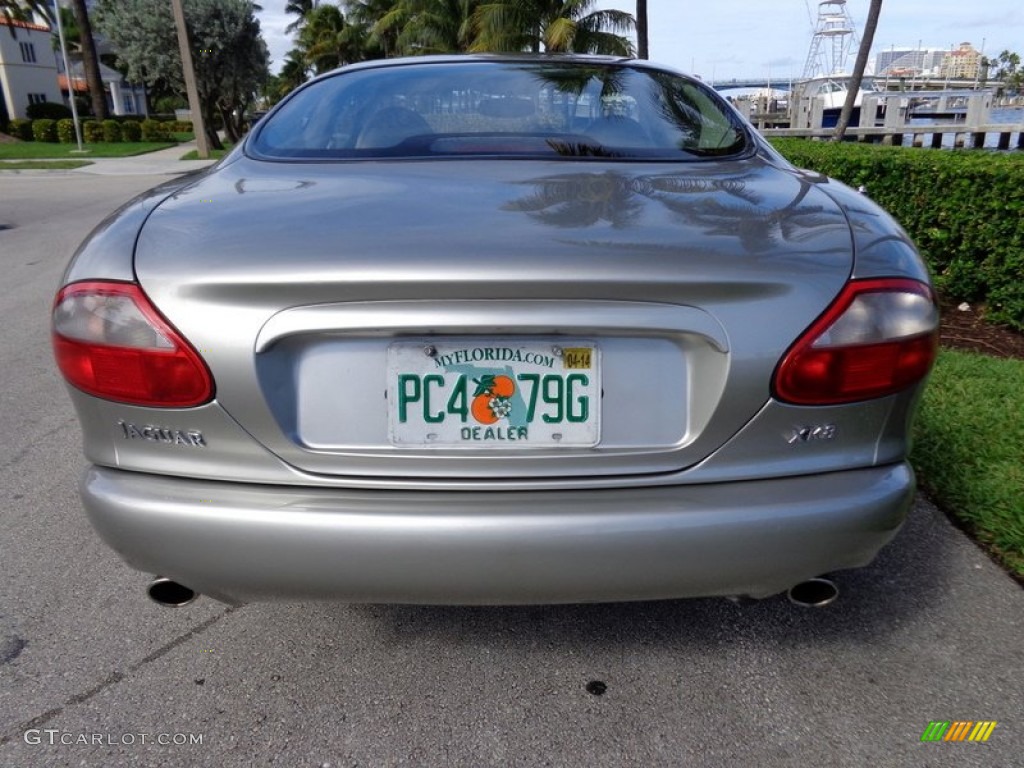 1999 XK XK8 Coupe - Meteorite SIlver Metallic / Oatmeal photo #7