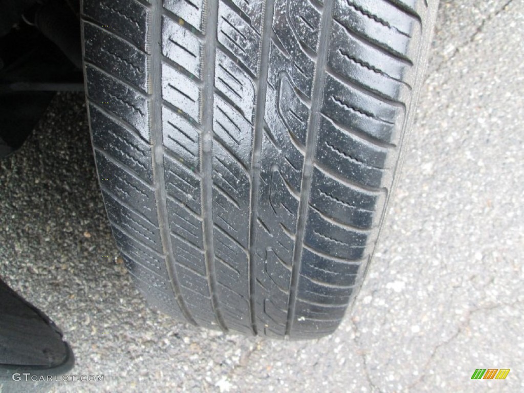 2006 300 Touring - Magnesium Pearlcoat / Deep Jade/Light Graystone photo #31