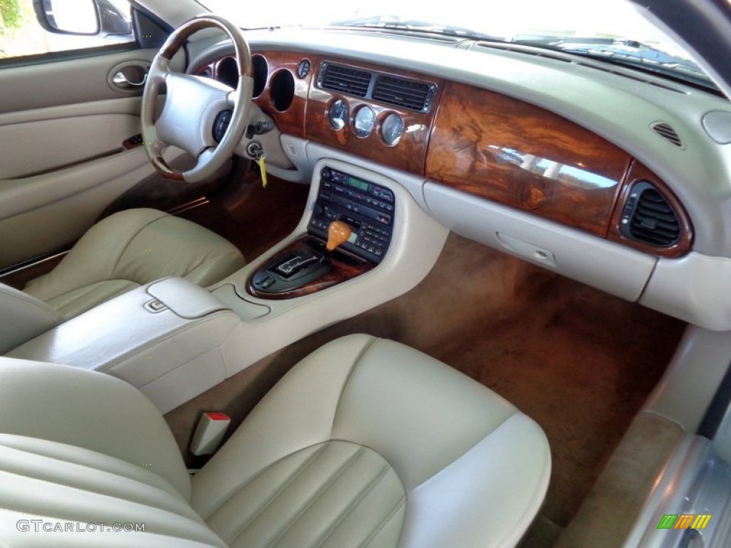 1999 Jaguar XK XK8 Coupe Dashboard Photos