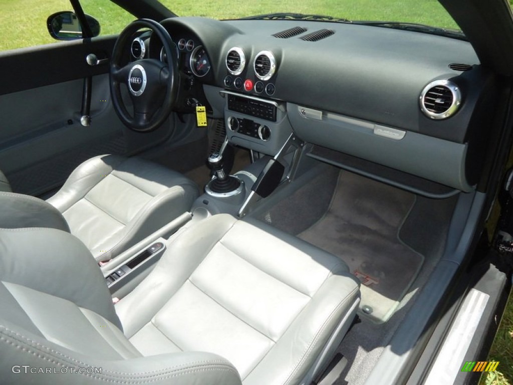 2001 Audi TT 1.8T quattro Roadster Dashboard Photos