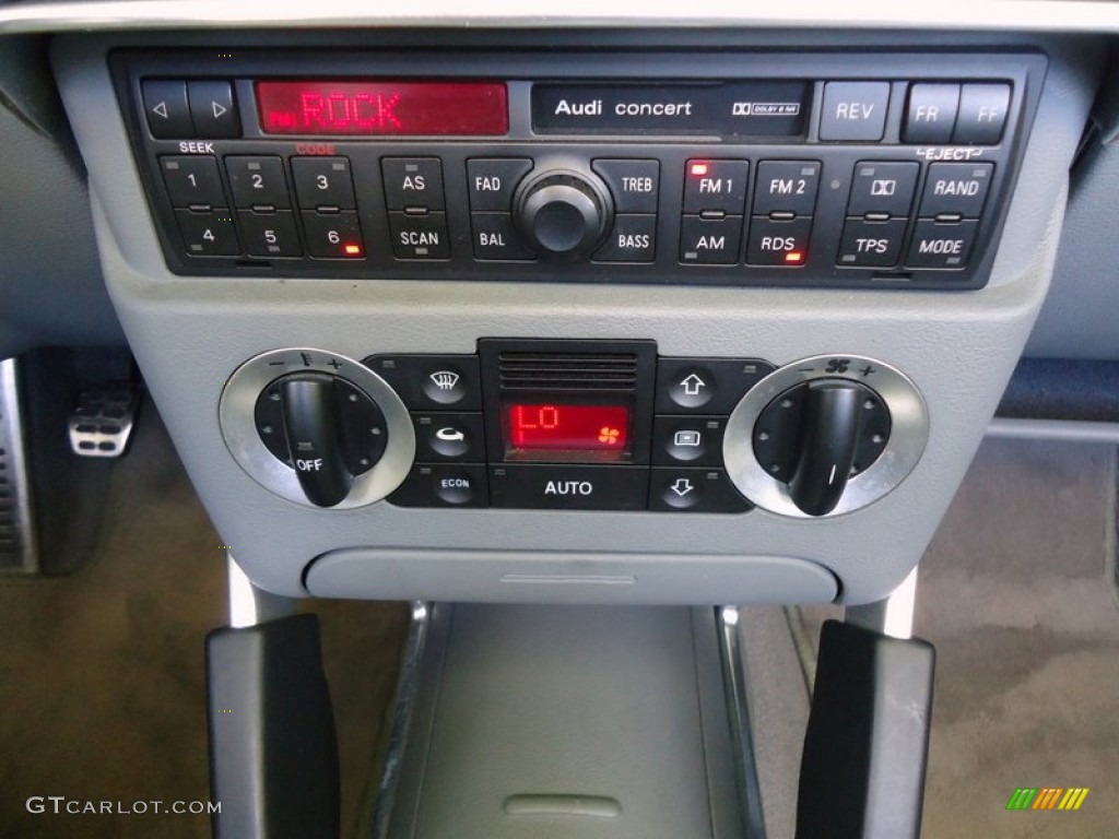2001 Audi TT 1.8T quattro Roadster Controls Photo #88618339