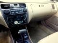 Ivory 2000 Honda Accord EX-L Sedan Dashboard