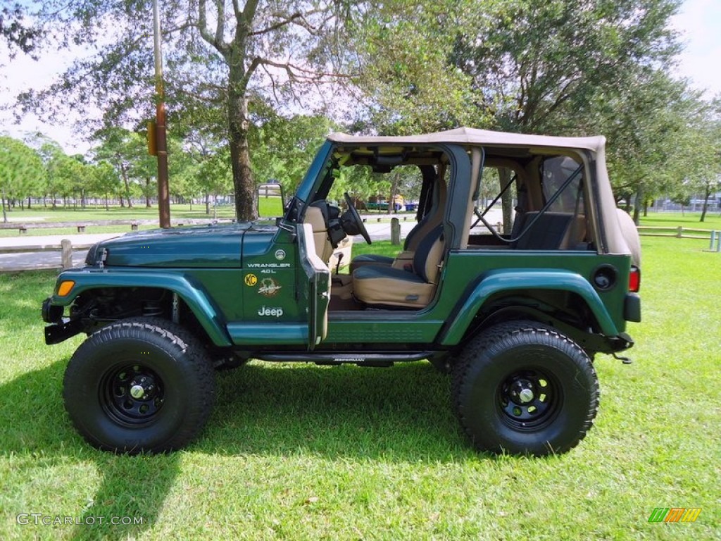 2000 Wrangler Sahara 4x4 - Forest Green Pearl / Camel/Dark Green photo #31
