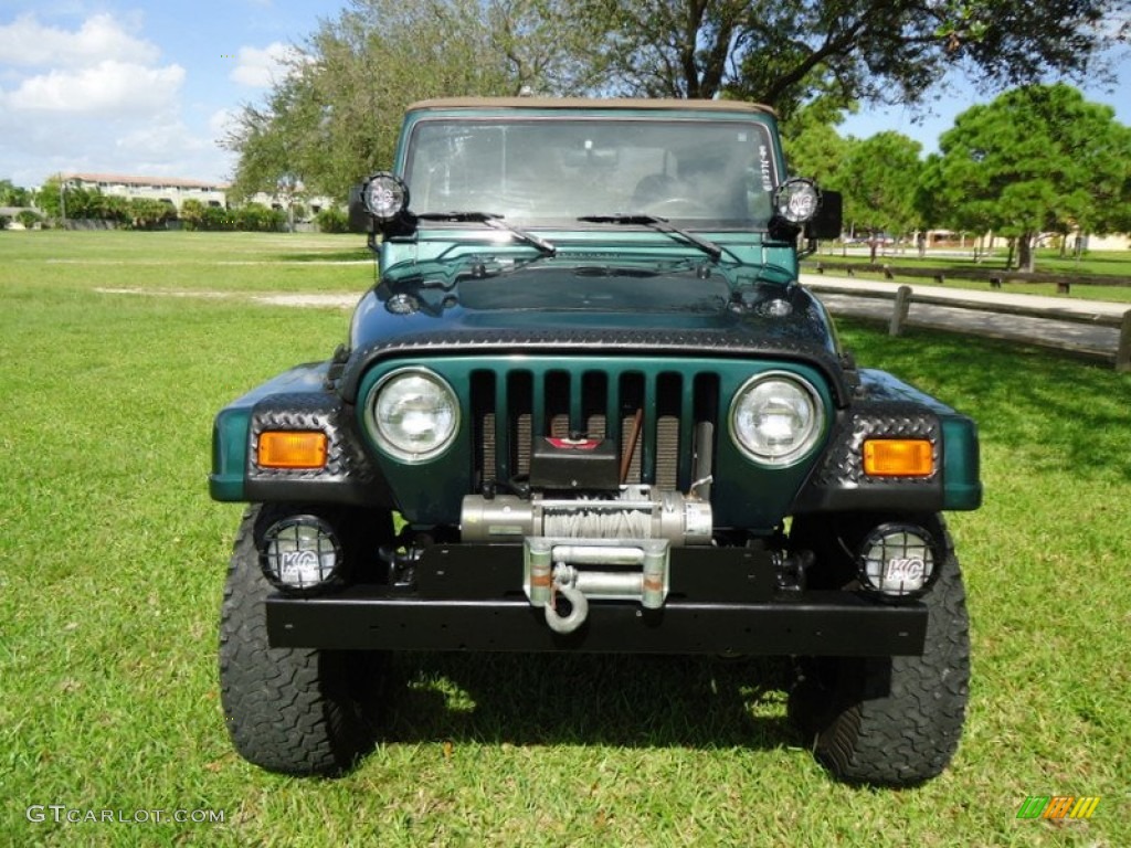 2000 Wrangler Sahara 4x4 - Forest Green Pearl / Camel/Dark Green photo #35