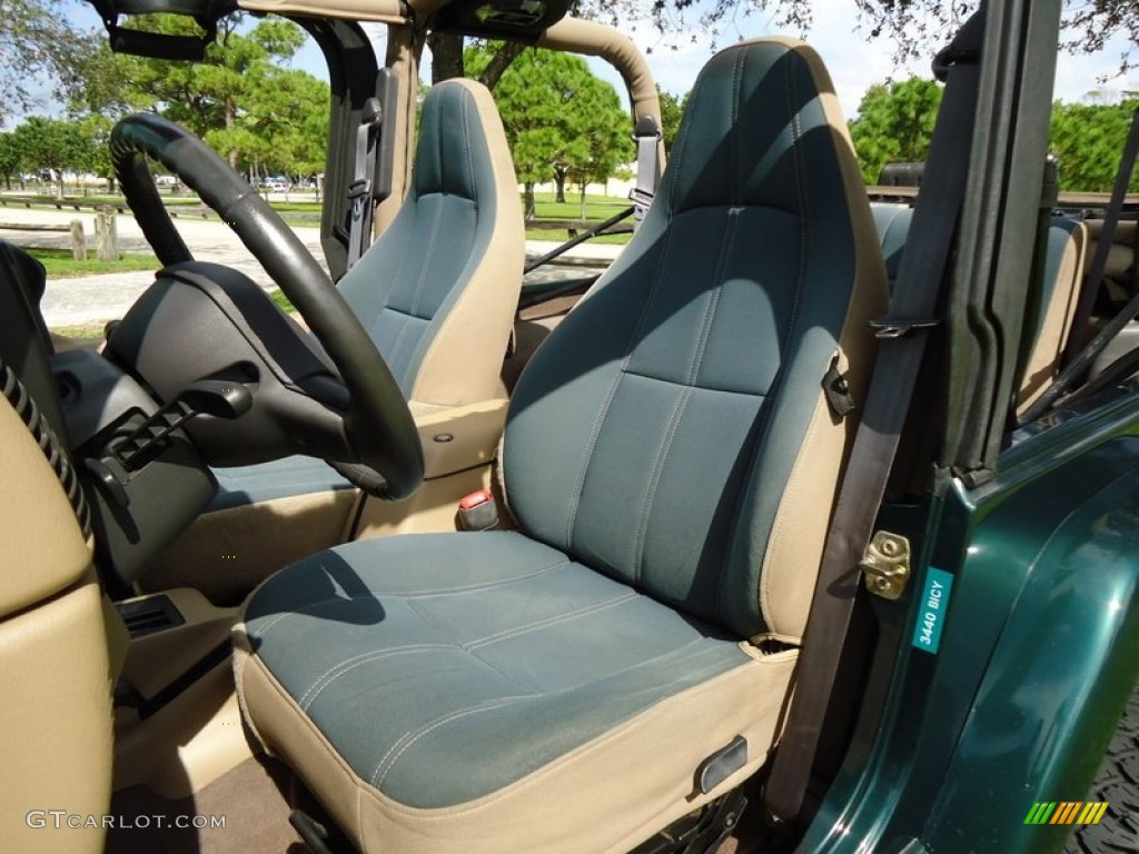 Camel/Dark Green Interior 2000 Jeep Wrangler Sahara 4x4 Photo #88623001