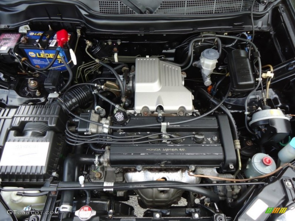 1999 Honda CR-V EX 4WD Engine Photos