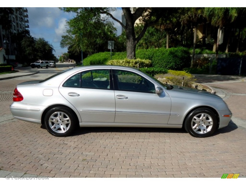 Desert Silver Metallic 2005 Mercedes-Benz E 320 CDI Sedan Exterior Photo #88624117