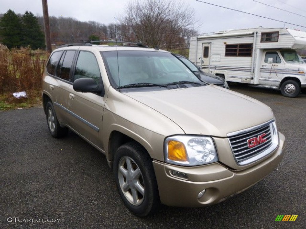 2007 Envoy SLT 4x4 - Sand Beige Metallic / Light Tan/Ebony photo #3