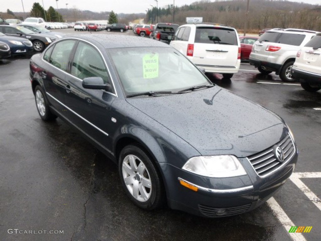 2003 Passat GLX 4Motion Sedan - Fresco Green Metallic / Grey photo #3