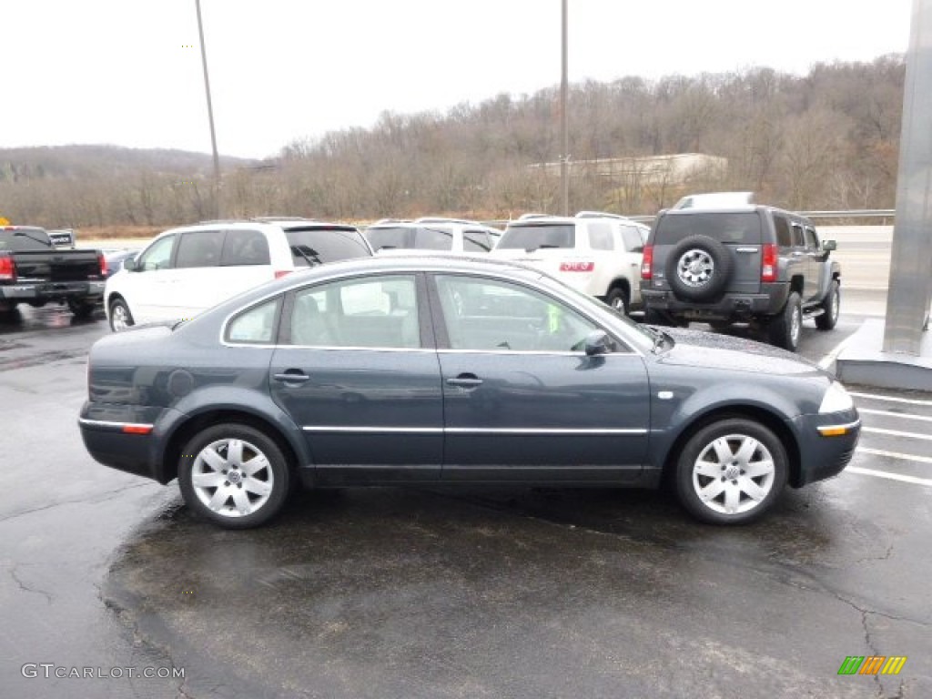 2003 Passat GLX 4Motion Sedan - Fresco Green Metallic / Grey photo #4