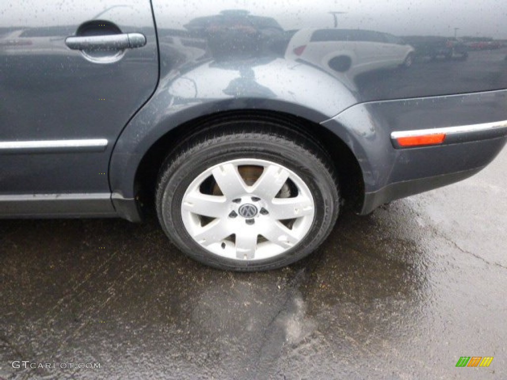 2003 Passat GLX 4Motion Sedan - Fresco Green Metallic / Grey photo #9